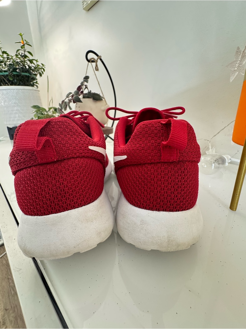 Nike Roshe Red Mesh Running Shoes with White Swoosh US 8 - Picture 3 of 6